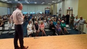 David Jolly, the likely Democratic nominee for Florida governor, takes questions from attendees to his town hall in Collier County on Monday. S.V. Date/HuffPost