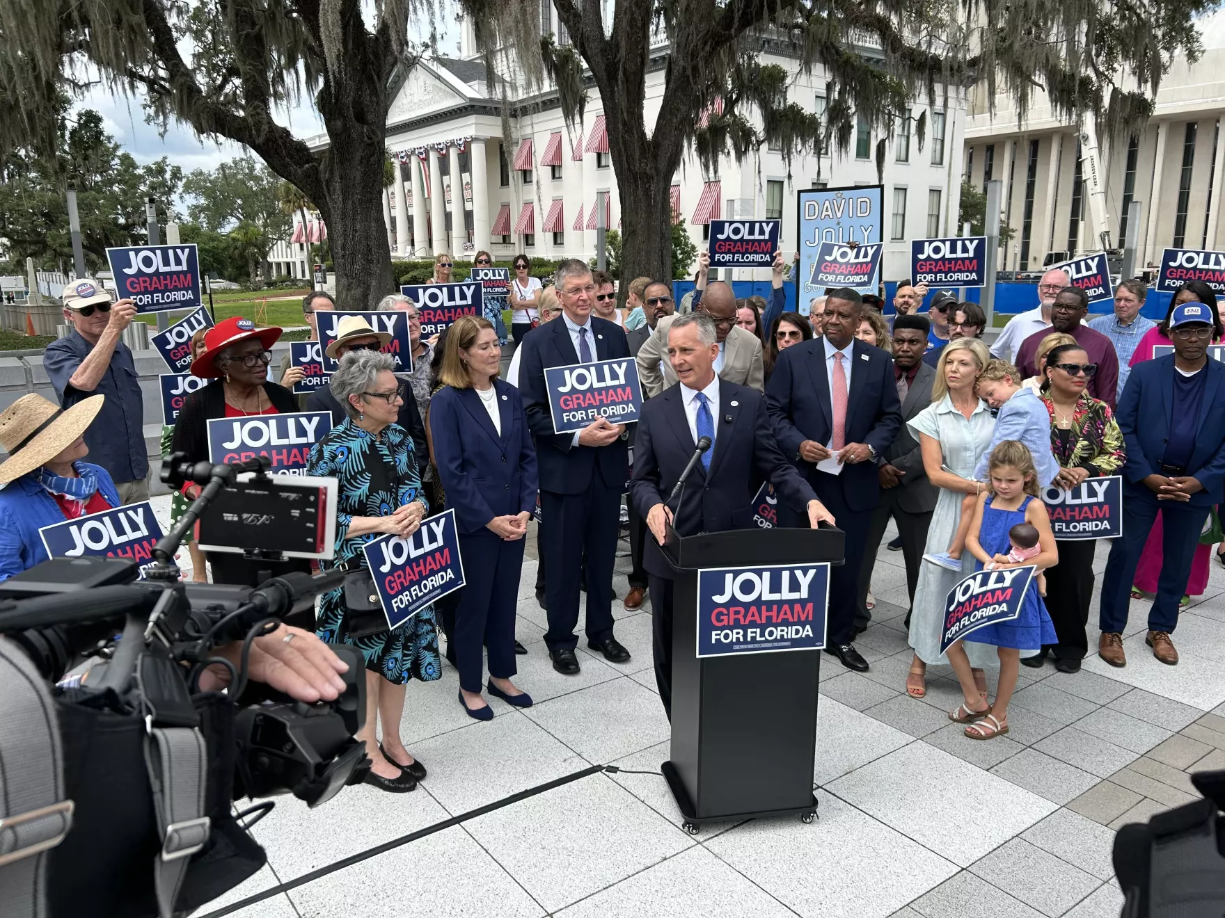 Democrat David Jolly names Gwen Graham as running mate in Florida governor’s race